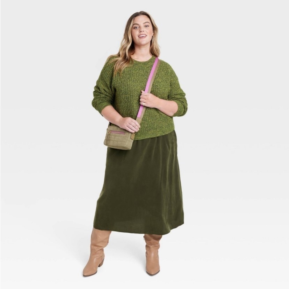 Women's Crewneck Cotton Pullover
Sweater - Universal Thread™ Green XXL